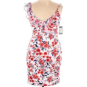 nwt!!! guess // one shoulder floral dress